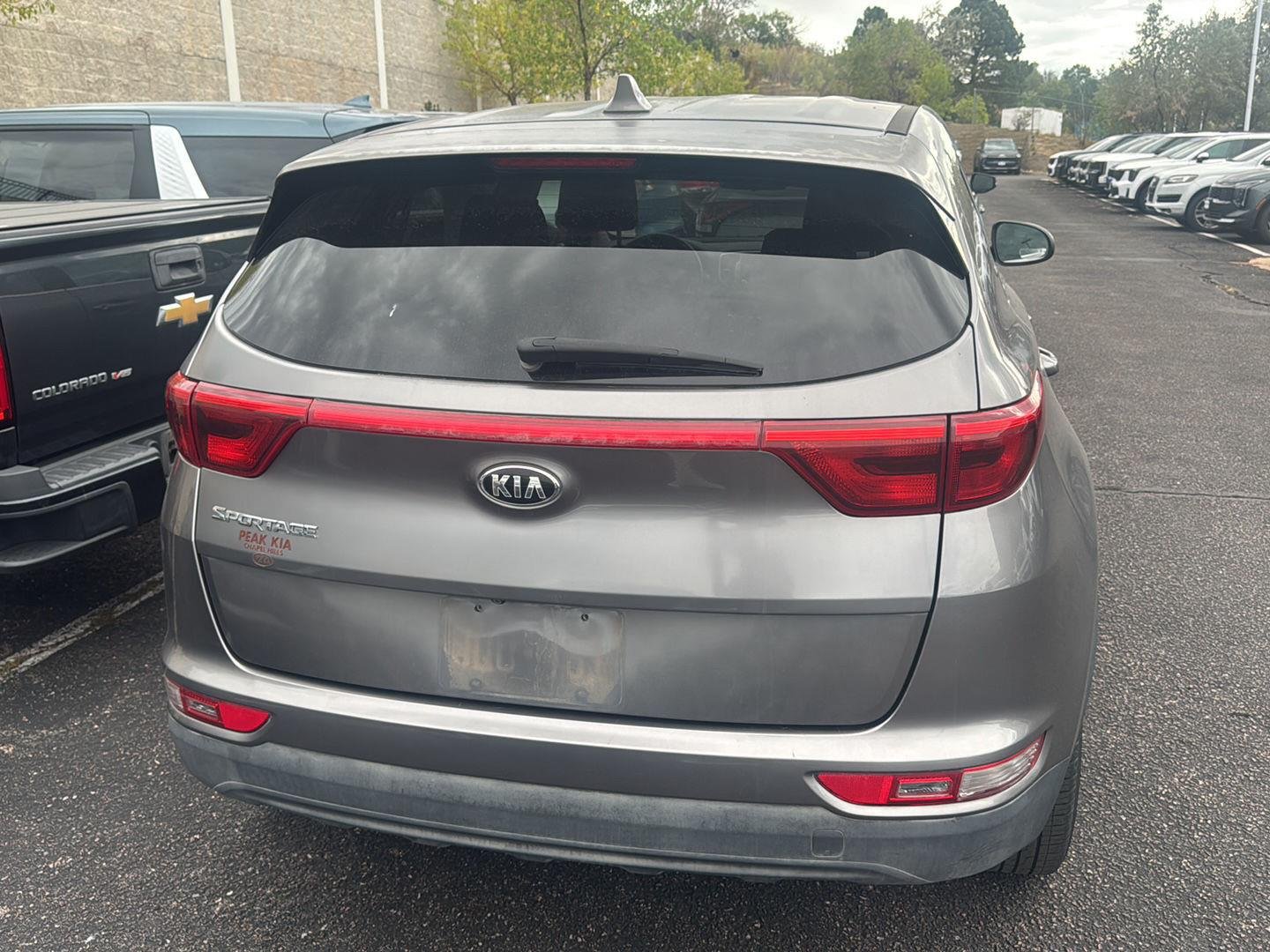 Used 2018 Mineral Silver Kia LX image 5