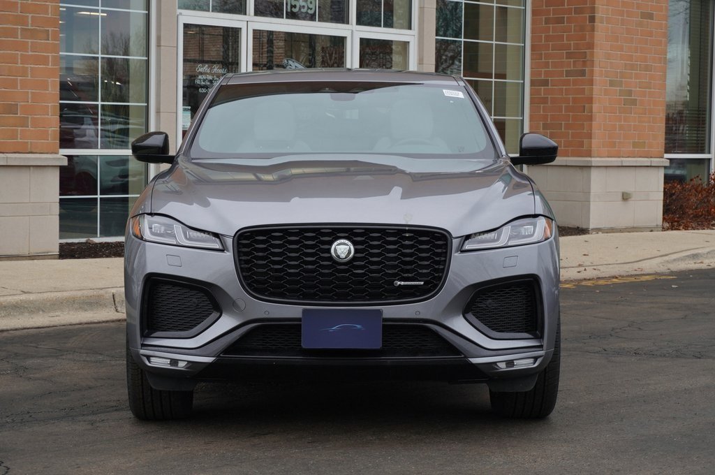 2025 JAGUAR F-PACE - Image 2