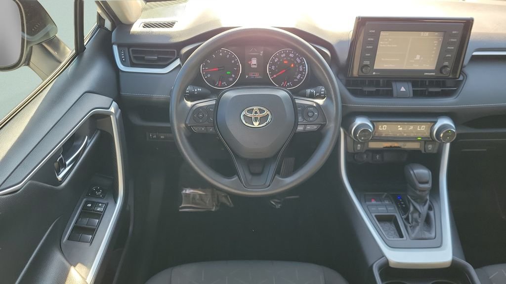 Used 2021 White Toyota XLE image 12