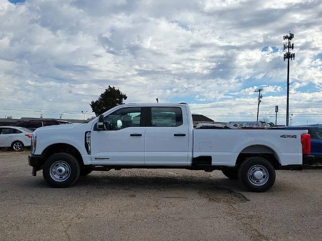 New 2026 Oxford White Ford F-350® XL image 3