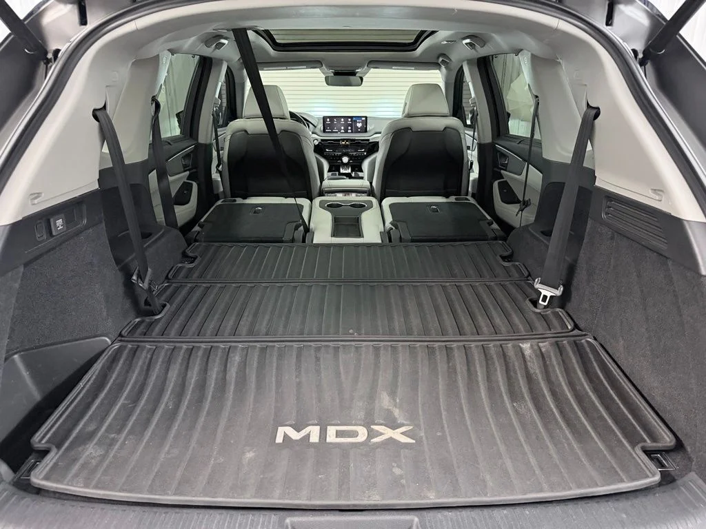 Used 2022  Acura Technology image 36