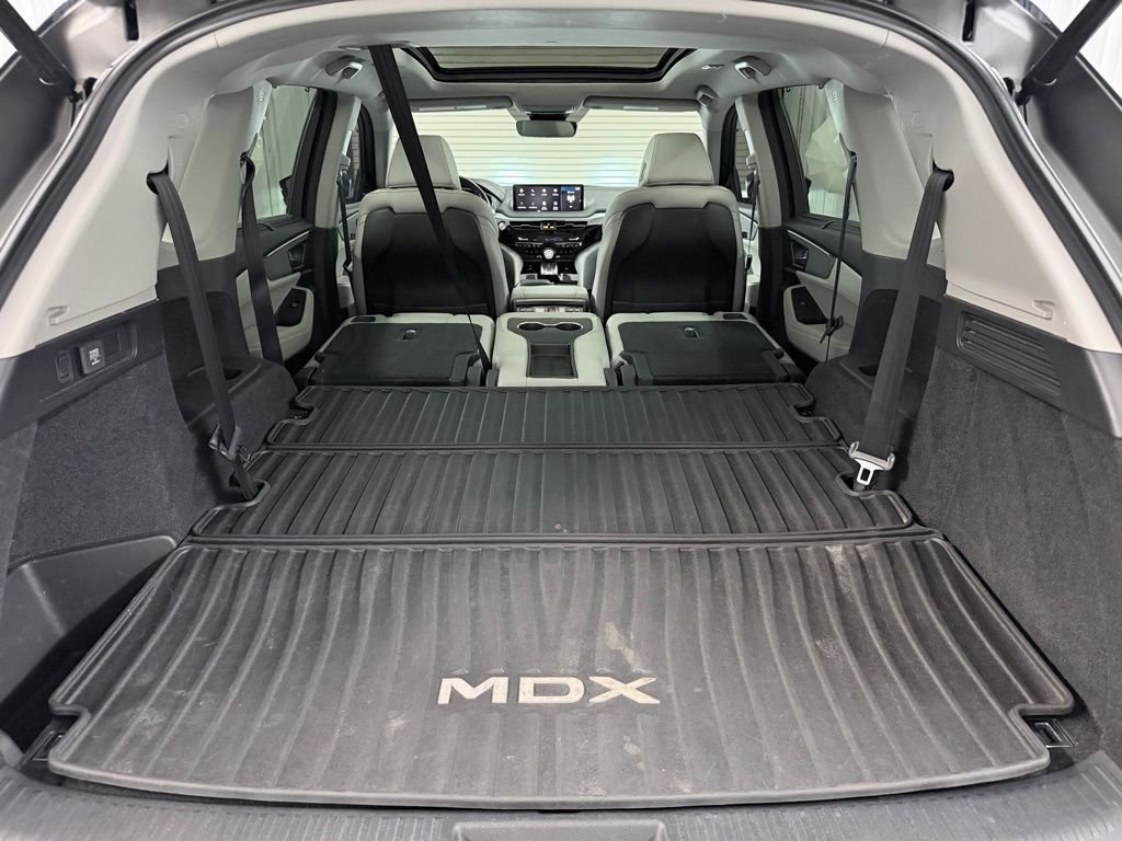 Used 2022  Acura Technology image 36