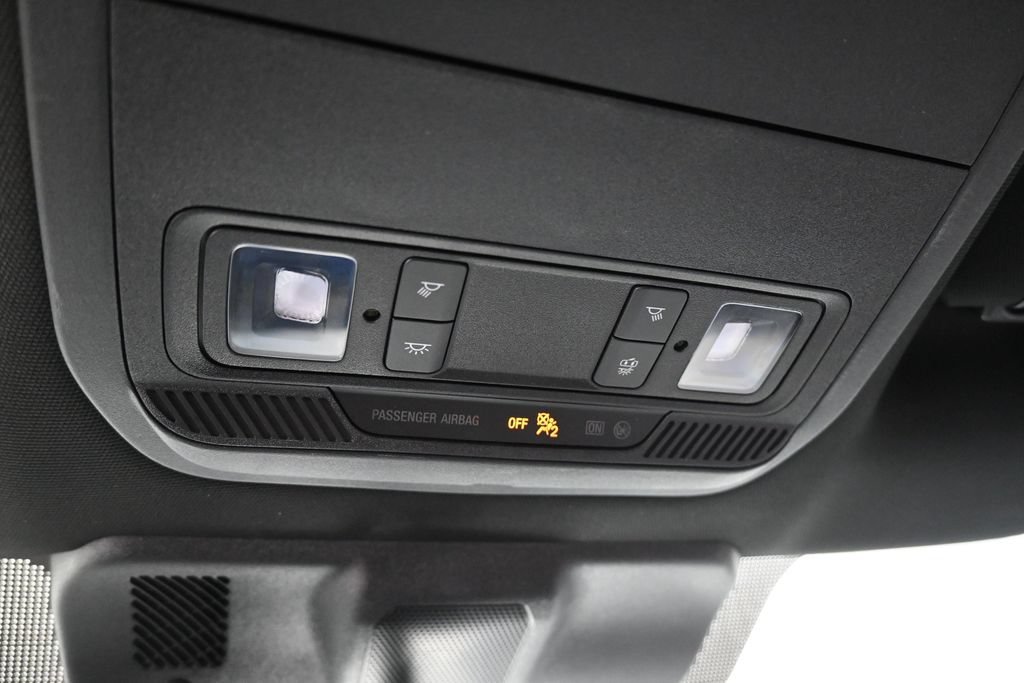 Used 2025 Black Metallic Ford XL image 23