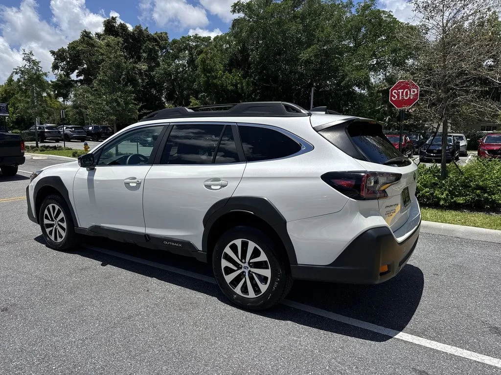 Used 2024 Crystal White Pearl Subaru Premium image 12