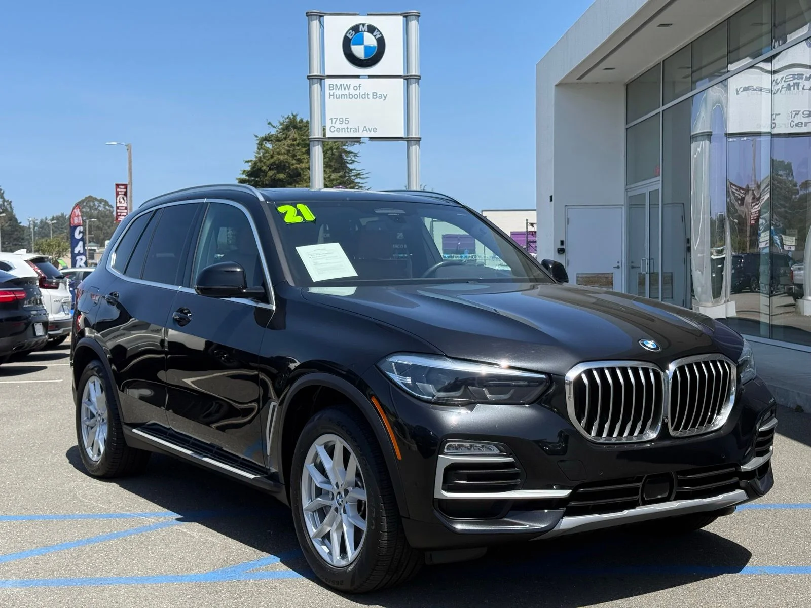 2021 BMW X5 xDrive45e's photo