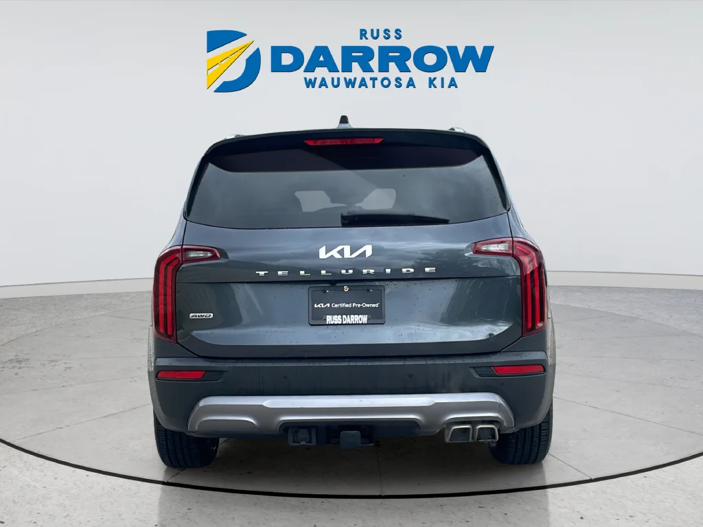 Used 2022 Gray Kia EX image 4