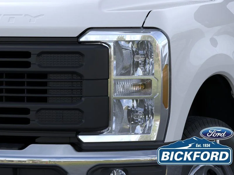 New 2026 White Ford XL image 18