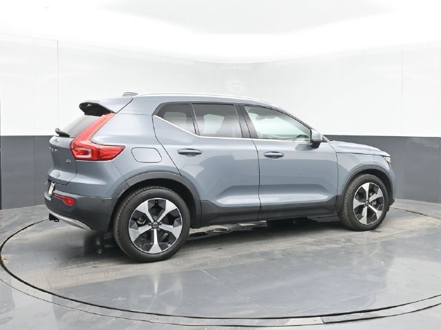 Used 2023  Volvo Ultimate image 2