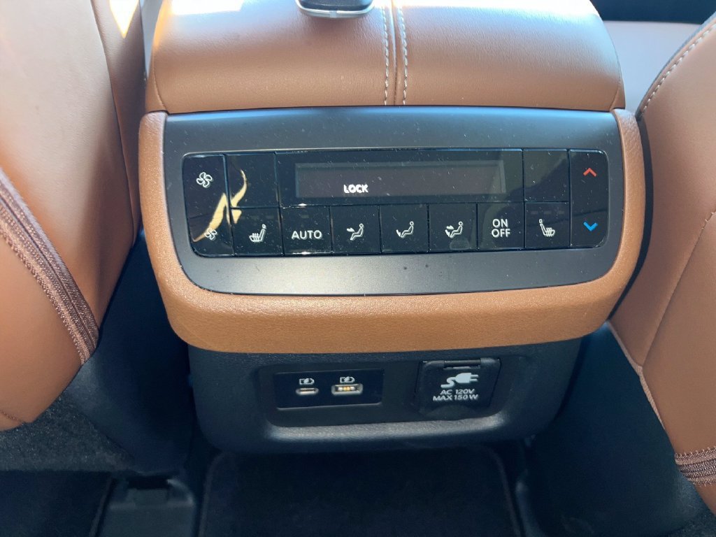 2024 Nissan Pathfinder Platinum - Photo 35