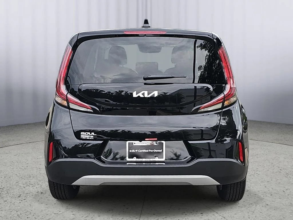 Used 2025 Black Kia LX image 4