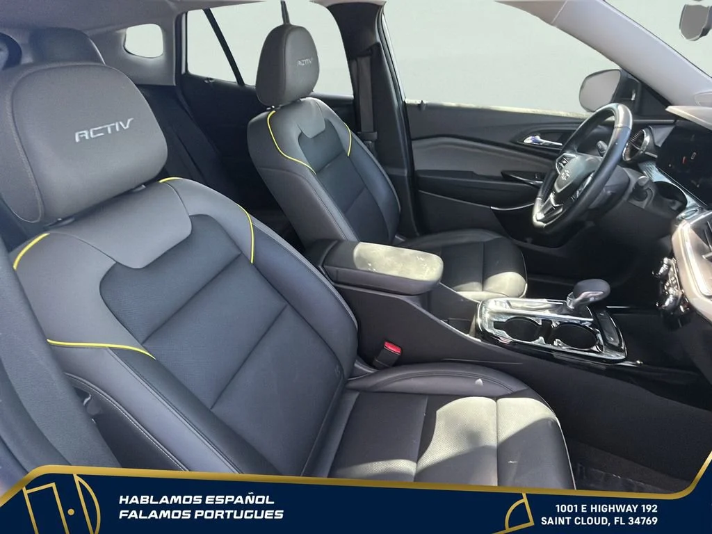 Used 2024 Summit White Chevrolet ACTIV image 31