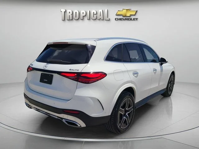 Used 2025 White Mercedes-Benz GLC 300 image 3