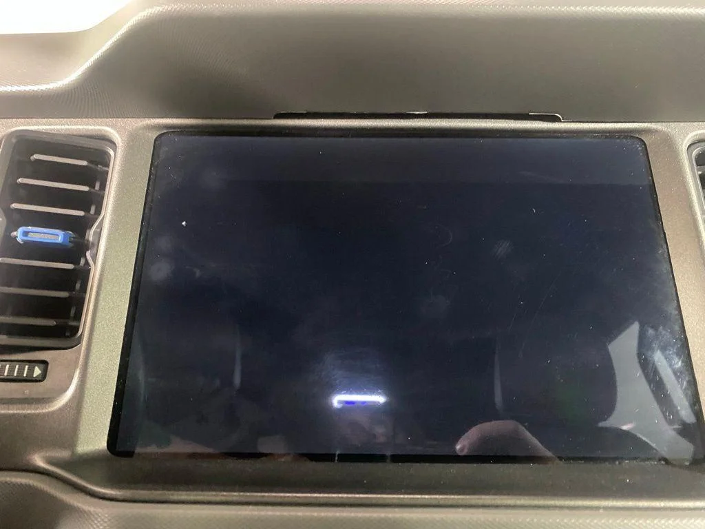Used 2024 Gray Metallic Ford Black Diamond image 23