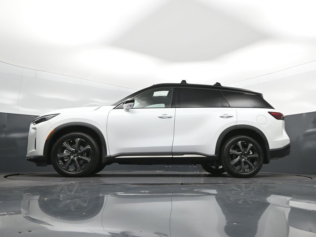New 2027 2T RAD WHT INFINITI Autograph AWD image 40