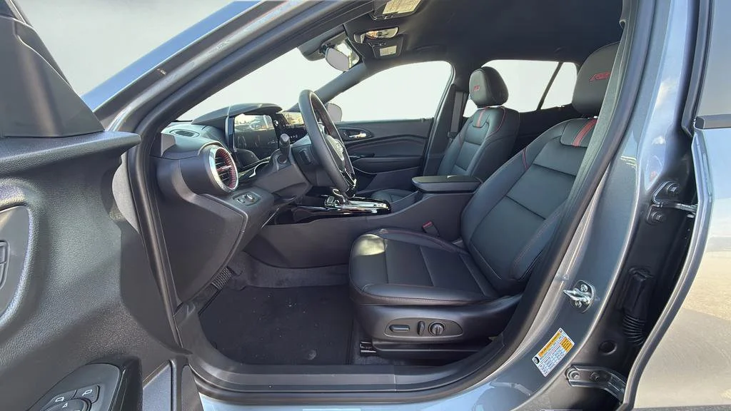 2026 Chevrolet Trax RS - Photo 21