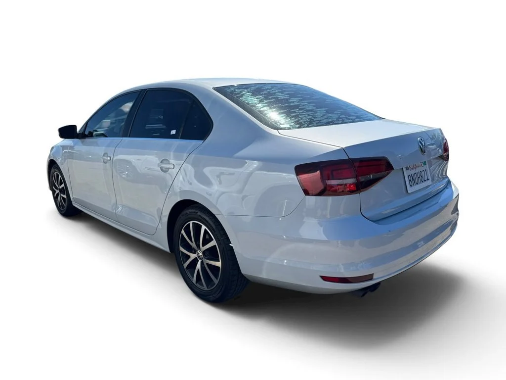 Used 2017 Gray Volkswagen 1.4T S image 4