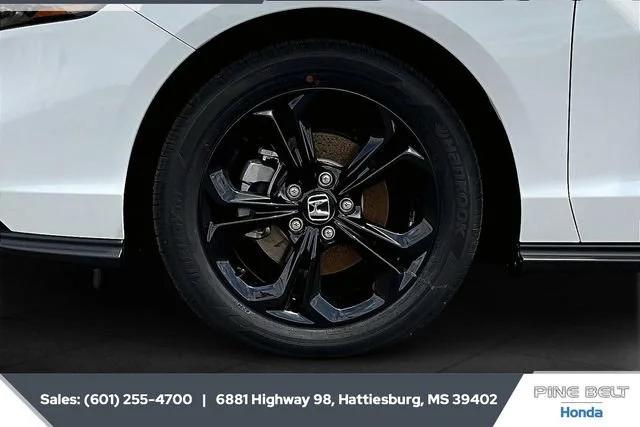 2025 Honda Accord SE - Photo 22