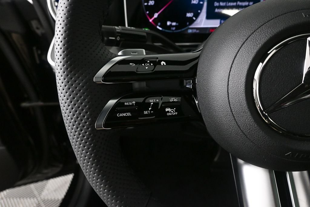 New 2026 Obsidian Black Metallic Mercedes-Benz CLE 300 image 10