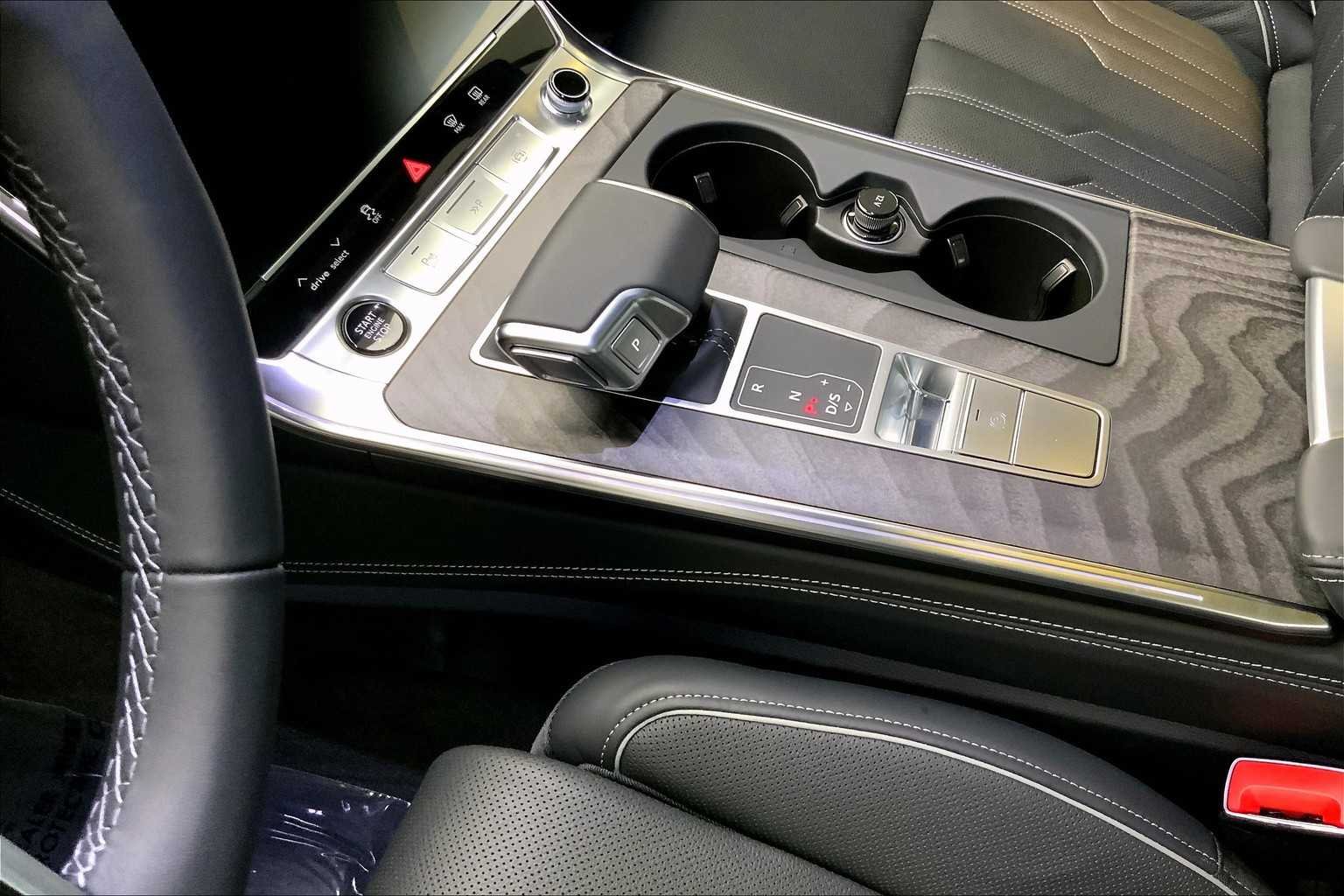 Used 2025 Florett Silver Metallic Audi Prestige image 19