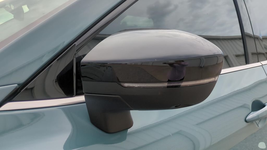 New 2026 Baltic Teal Pearl Nissan SL image 27