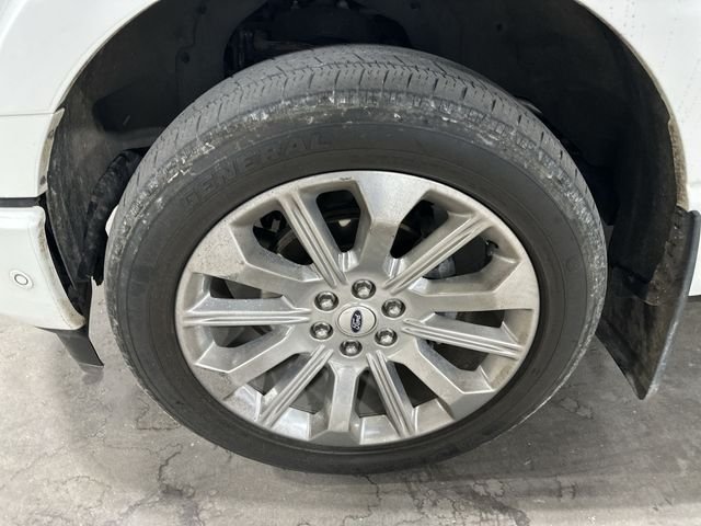 Used 2023 Star White Ford Limited image 23
