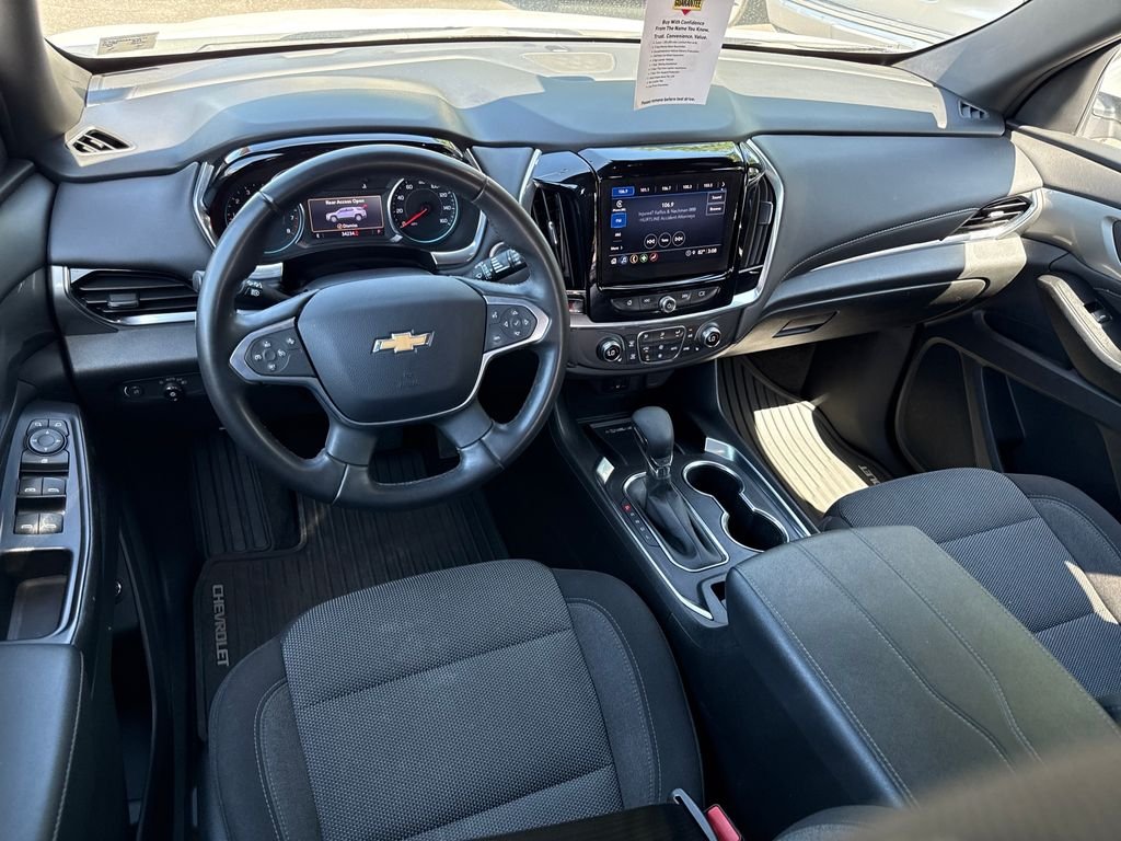 Used 2023 White Chevrolet LT image 20