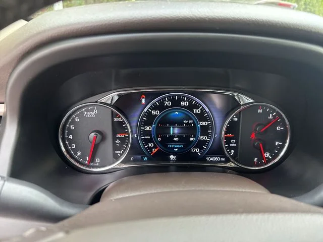 Used 2018 White GMC Denali image 21