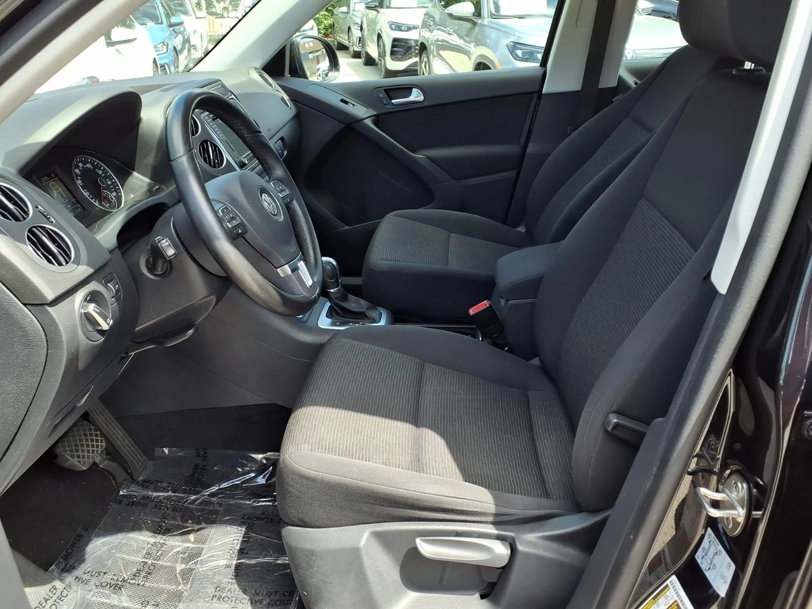 Used 2017 Black Volkswagen 2.0T image 18
