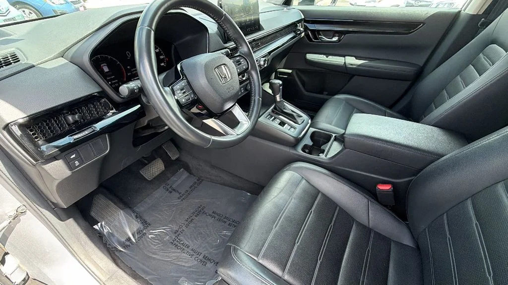 Used 2023 Silver Metallic Honda EX-L image 10