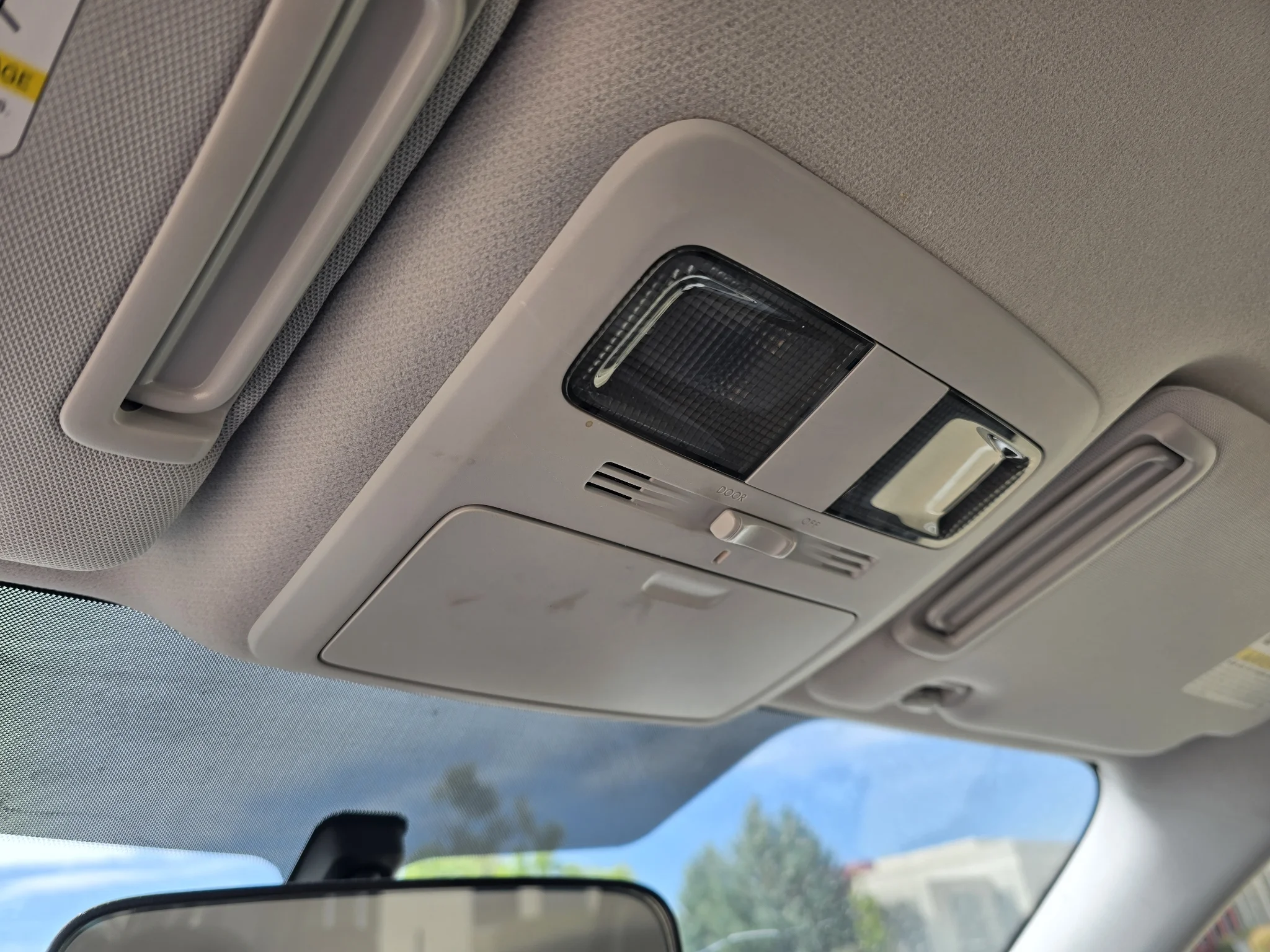 Used 2014 Burnished Bronze Metallic Subaru 2.5i image 24