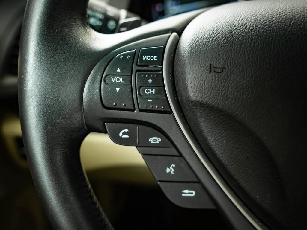 Used 2014 Black Acura Technology Package image 28