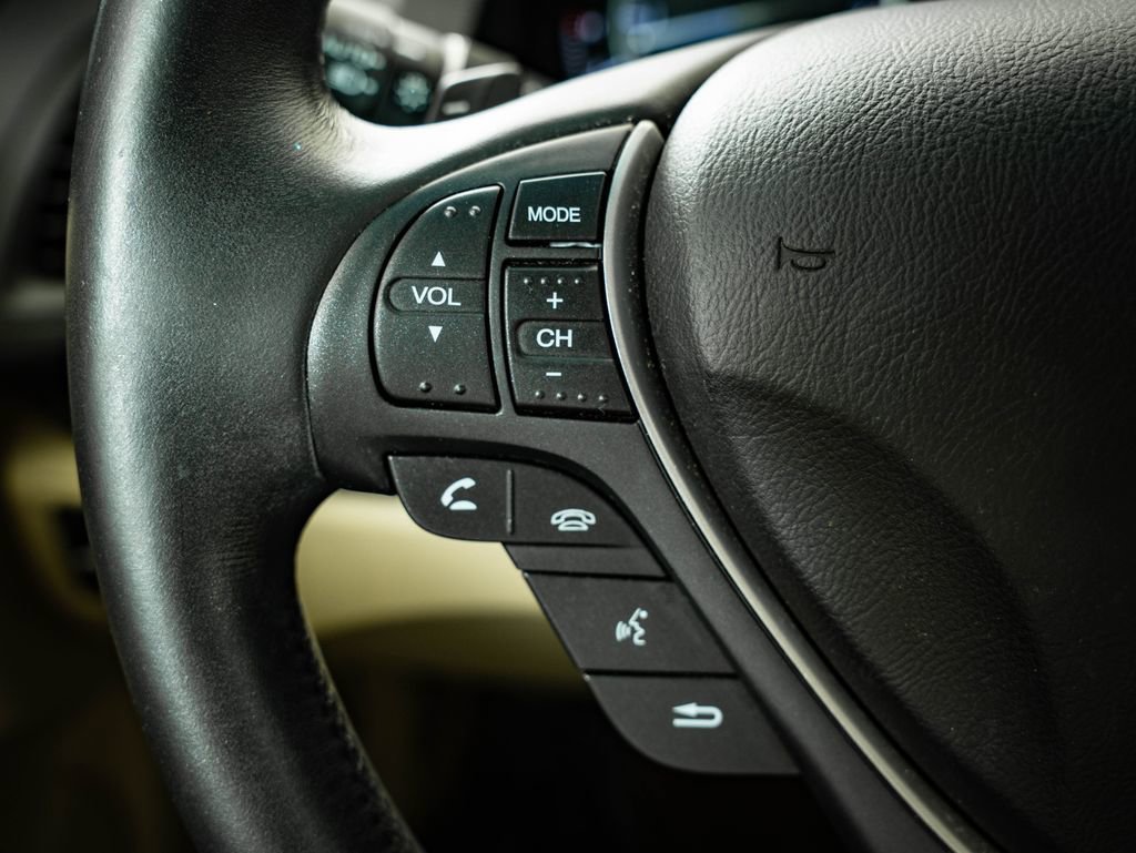 Used 2014 Black Acura Technology Package image 28