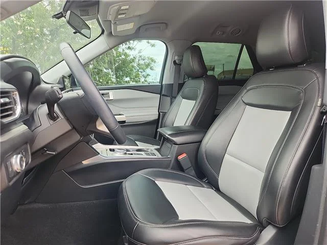 Used 2022 Carbonized Gray Metallic Ford XLT 4x2 image 10
