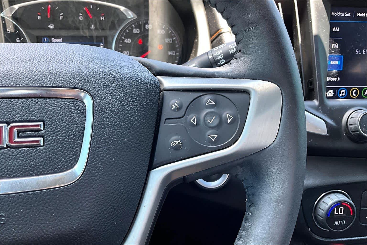Used 2018 Red Quartz Tintcoat GMC SLT image 24