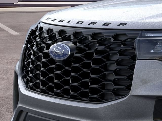 New 2026 Carbonized Gray Metallic Ford ST-Line image 17