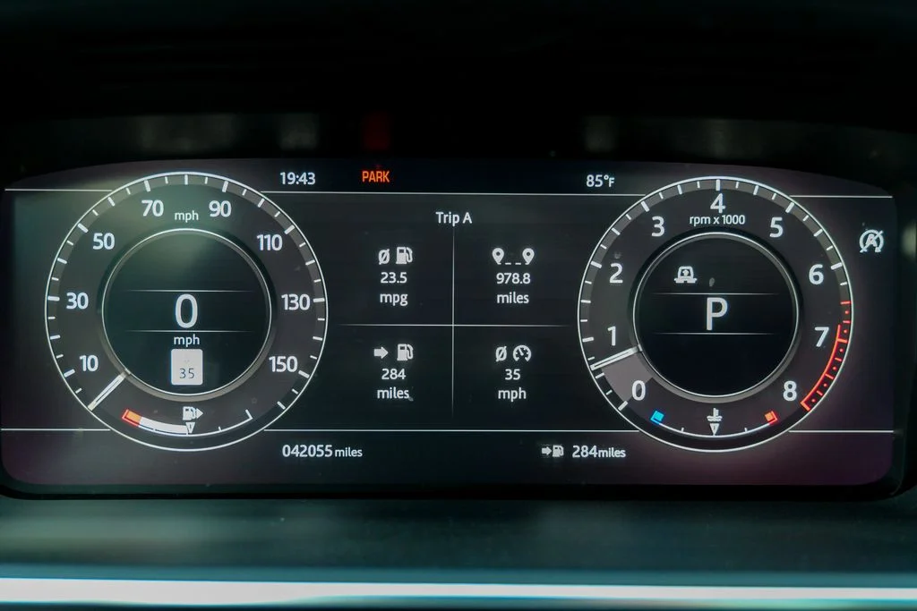 Used 2020 Santorini Black Metallic Land Rover HSE image 48