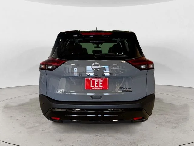 Certified Used 2023 Boulder Gray Pearl Super Black Nissan SV image 4