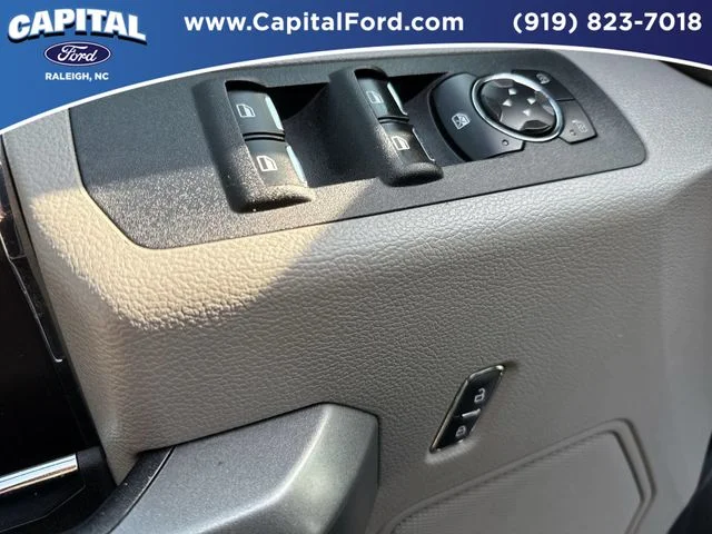 Used 2016 Black Ford XLT image 21