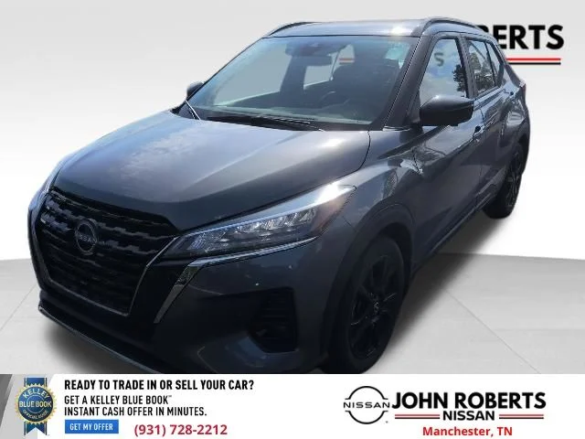 Used 2023 Gray Nissan SR image 3