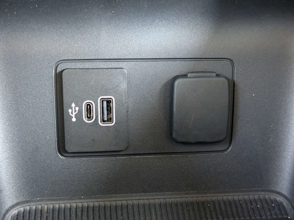 Certified Used 2026 Carbonized Gray Metallic Ford Active image 23