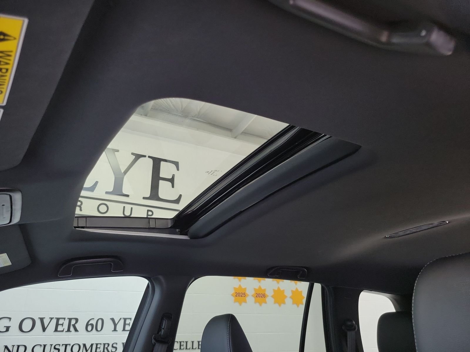 Used 2023 Black Honda EX-L image 12