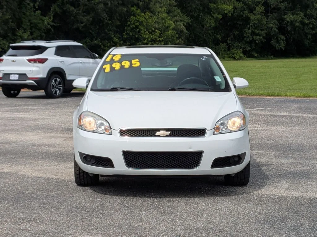 Used 2014 White Chevrolet LTZ image 8