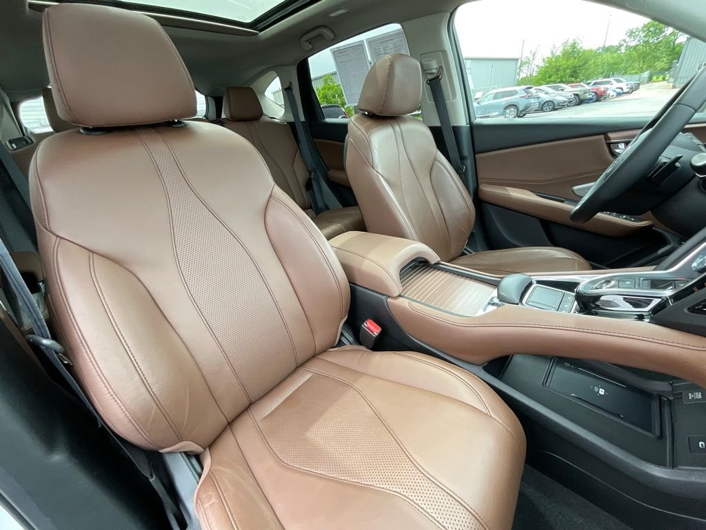 Used 2023  Acura Technology Package image 22