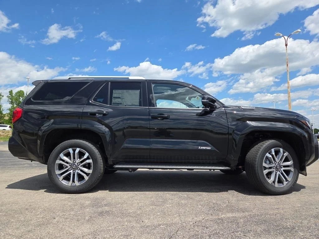 2026 Toyota 4Runner Limited - Photo 25