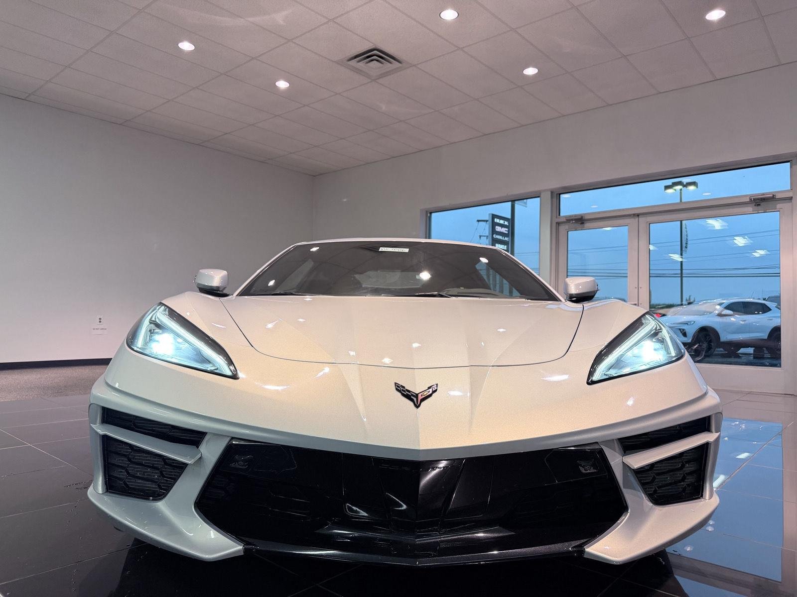 Used 2021 Silver Flare Metallic Chevrolet 2LT image 19