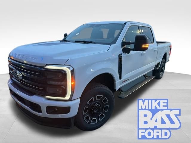 2026 Ford Super Duty F-350® Platinum®