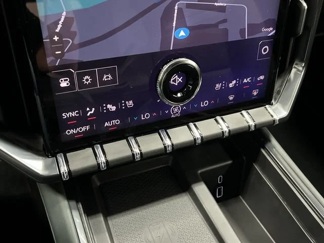 New 2027 Sterling Metallic GMC AT4 image 19