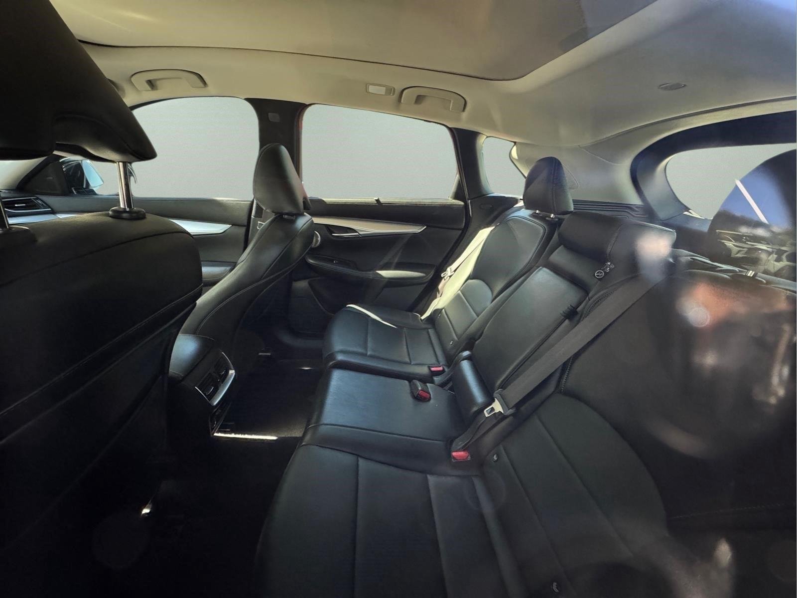 Used 2021 Majestic White INFINITI SENSORY image 3