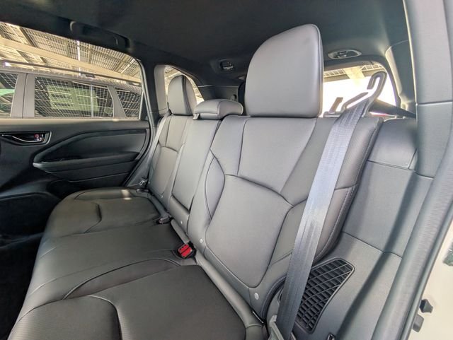 New 2026 CRYSTAL WHITE PEARL Subaru Limited Hybrid image 20