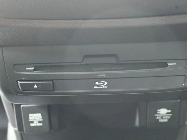 Used 2019 Silver Honda EX-L image 30